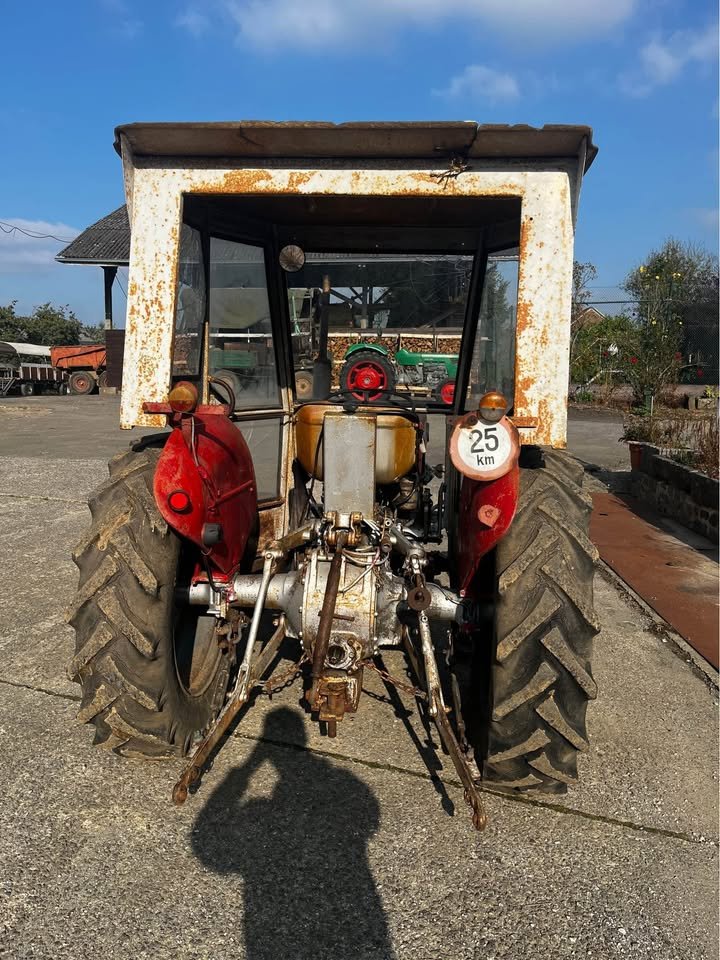 Massey Ferguson 135