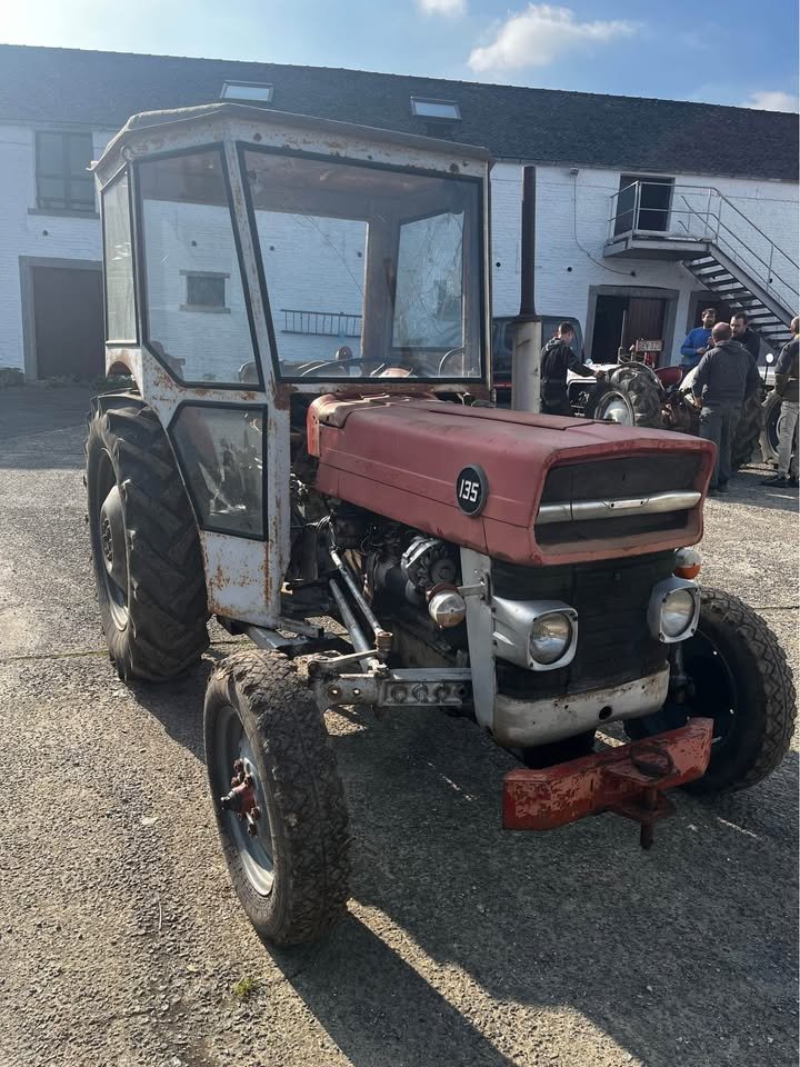 Massey Ferguson 135
